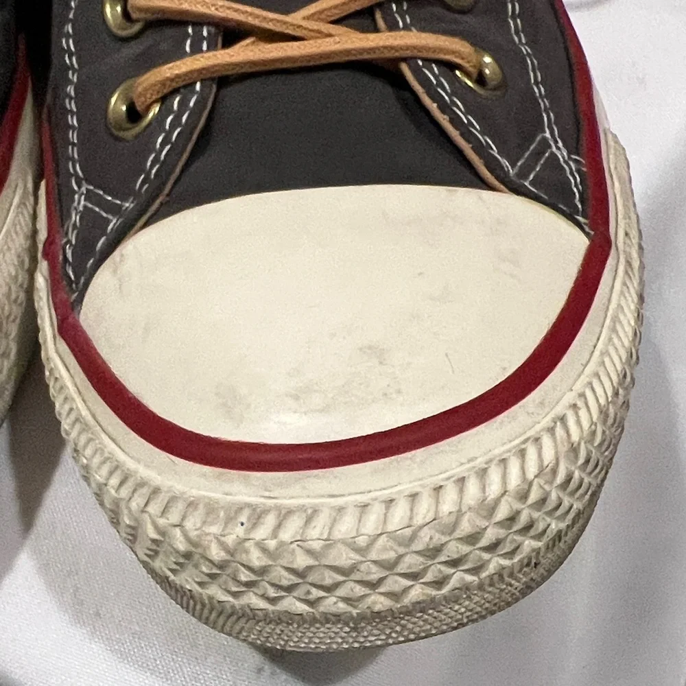 Converse charcoal grey and cream Low-Top Sneakers - Picture 10 of 11